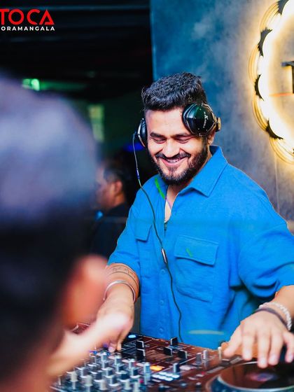 Ankit Kamra - Event DJ Services High-Energy Club Gigs photo 66