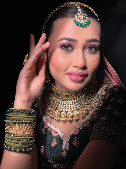 Timeless Bridal Looks photo 51