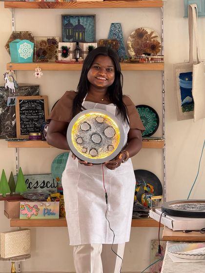 ArtDelight Group - Art Parties & Private Events Glow-in-the-Dark Moon Lamp Workshops photo 8