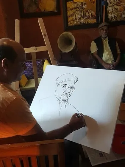 A live sketch demonstration of the respected artist Raosaheb Gurav sir during the Sumbaran Art Camp in Pune. Capturing the essence of a person in a live setting is a challenging yet rewarding process.