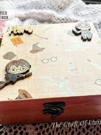 Another magical Harry Potter-themed wooden box, this one personalized for "Pari" and decorated with various symbols from the wizarding world.