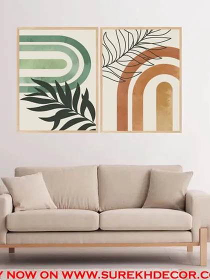 This set of two framed prints combines geometric arches with botanical elements. The mix of green and terracotta tones creates a warm, earthy, and modern look for your living space.