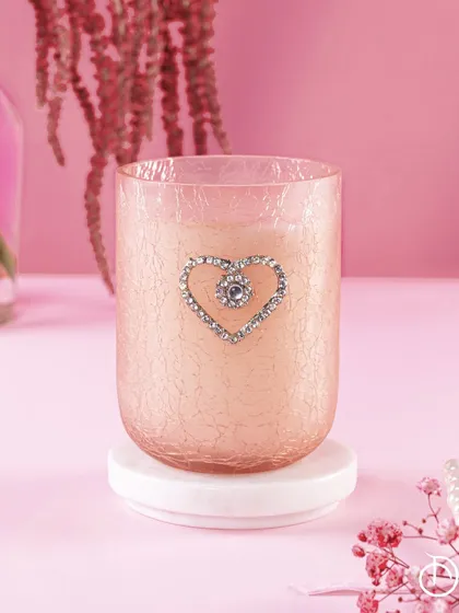 To love is to experience the best thing on earth. This year, be more generous in love with 'The Love Edit'. My bejeweled heart candle is a beautiful token of affection, perfect for pampering your Valentine.