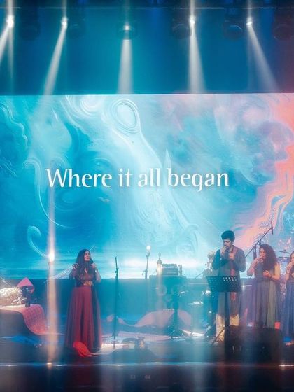 The full band on stage during the 'Vari' album release concert. The words 'Where it all began' on the screen behind us was a tribute to my musical roots.