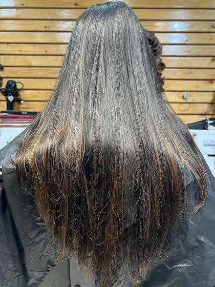 Warm Tones: Caramel & Golden Balayage photo 21