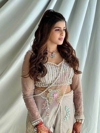 Modern Glam & Reception Looks photo 16