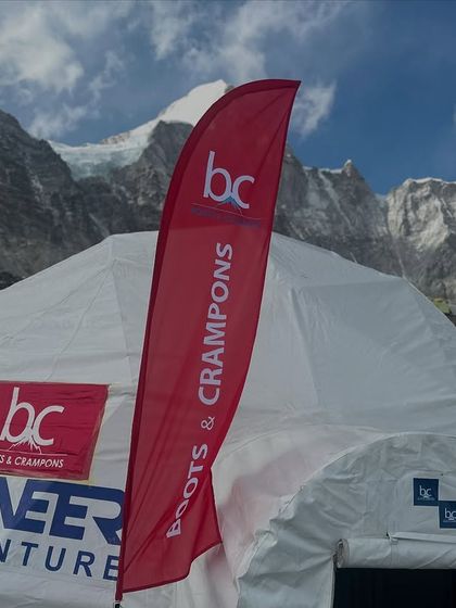 On Top of the World: Everest, Lhotse & Our Legendary Climbers photo 15