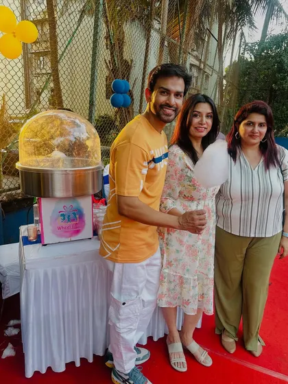 We had a fantastic time with Naman Shaw and his family at their son's Avenger-themed birthday party, serving up our popular organic cotton candy.