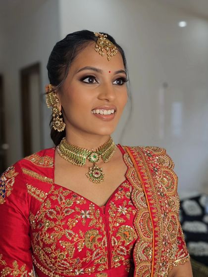 The Canvas Story - Bridal & Wedding Makeup Behind The Scenes & Client Love photo 16