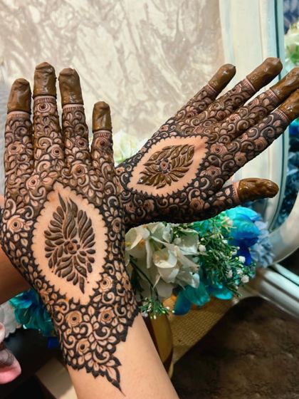 Sayyed Faazia - Mehendi Classes A Showcase of Diverse Styles photo 7