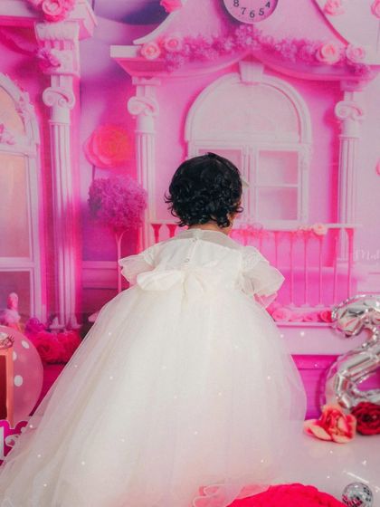 Birthday Fun & Cake Smashes photo 9