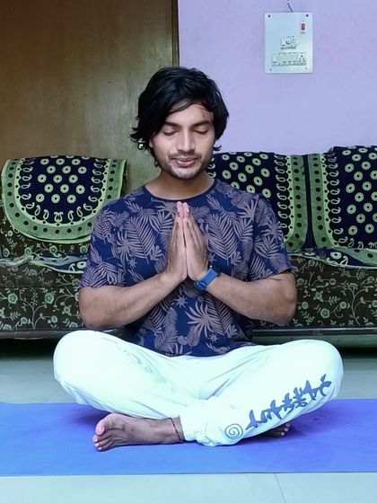 Taking a moment for gratitude and meditation. A calm mind is the foundation for a strong body.