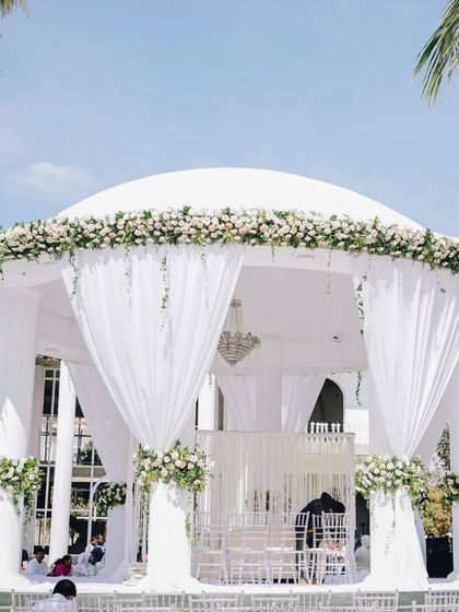 Dream Decor: Stages, Backdrops & Ambiance photo 46