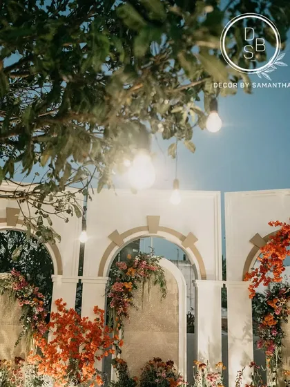 There's something incredibly special about a wedding at home. For this couple, we transformed their terrace into a breathtaking ceremony space filled with vibrant bougainvillea, telling a story of love that bloomed in a familiar place.