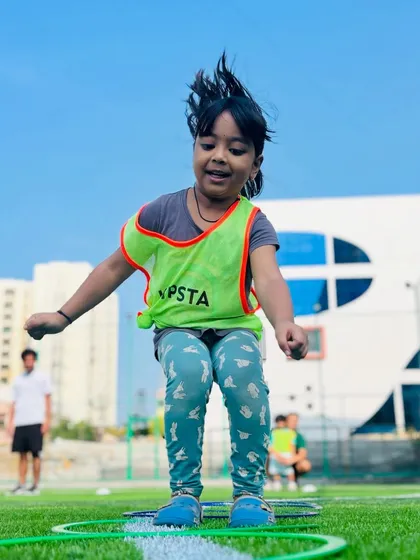 Football should be fun. We incorporate agility and coordination exercises like these ladder drills to improve speed and balance while keeping the energy high. Seeing our players smile is just as important as seeing them score.
