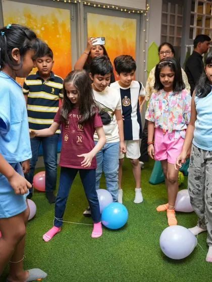 A fun balloon-popping game that gets all the kids excited and moving around.