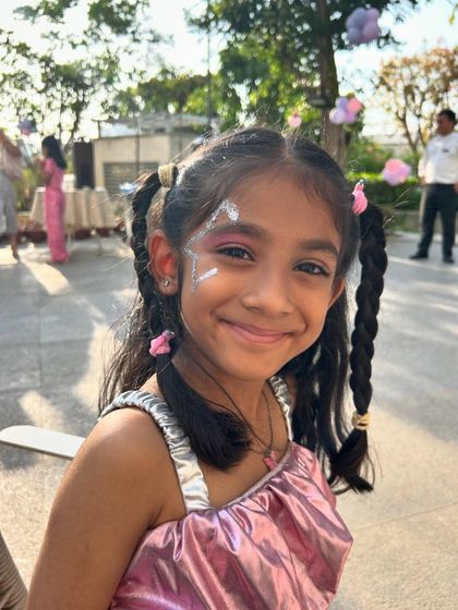 Face Painting & Glitter Bar photo 25