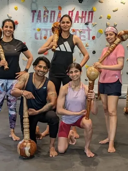 Another great group photo from the Indian clubs workshop. We welcome people of all fitness levels to come and learn.