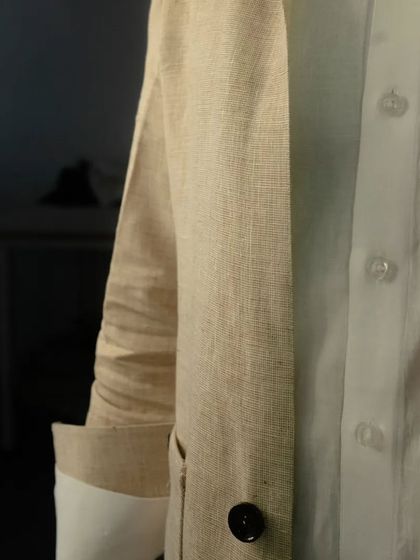 Indulge in unparalleled Italian elegance and revel in the exquisite details of our linen collection.