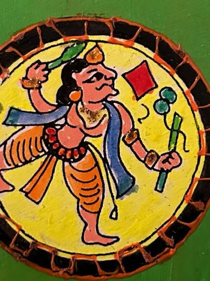 This coaster features another character from the Ganjifa card game tradition. I enjoy keeping these folk art forms alive by incorporating them into everyday decorative items.