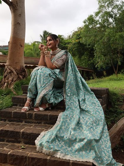 The full length of the pastel blue Nauvari shows off its beautiful trail and modern aesthetic.