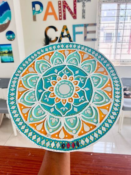 Paint Cafe Studio - Custom Handmade Crafts Traditional Indian Crafts: Lippan & Mirror Art photo 3