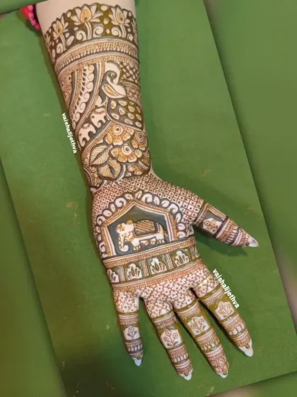 A unique design featuring a 'Tapasvi' (ascetic) and a Ganesha motif. This kind of thematic art is perfect for clients who want something deeply personal and spiritual.