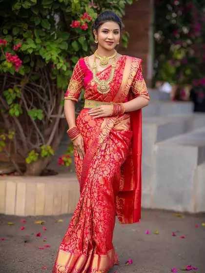 The principles of draping are universal. While I specialize in Maharashtrian styles, the techniques you learn, like pleat perfection and body proportioning, can be applied to create beautiful looks from any region, like this elegant South Indian bridal style.