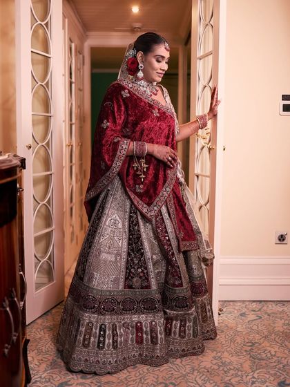 The Quintessential Bride: Reds, Pinks & Maroons photo 61