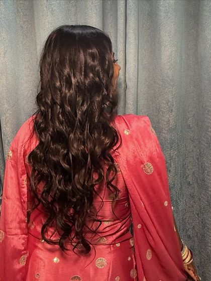 Elegant Hairstyling photo 9