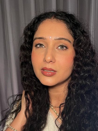 Deepti Purshotham - Commercial & Editorial Makeup Luminous & Natural Makeup photo 6