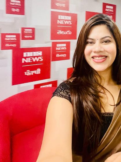 Another selfie from the BBC News studio. Hosting in such an iconic place is always a thrill.