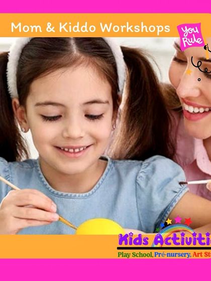 My Mom & Kiddo workshops are all about quality time and shared creativity. In these one-on-one sessions, you can choose from many themes, and I provide all the materials for a fun and memorable art experience.