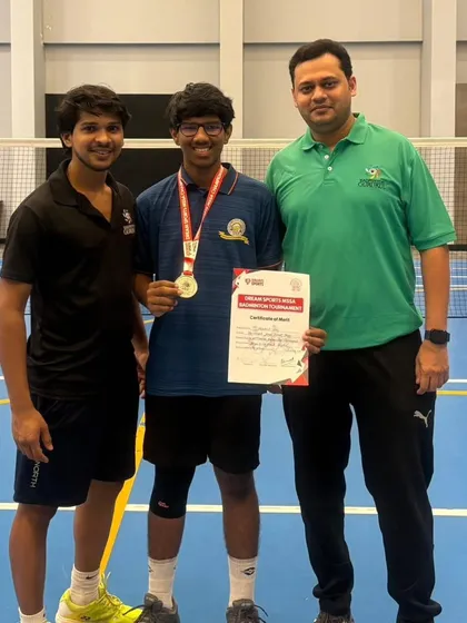 Shobhit Das from our Lodha Sterling center with his coach after becoming the U-14 runner-up at the Dream Sports MSSA Championship.