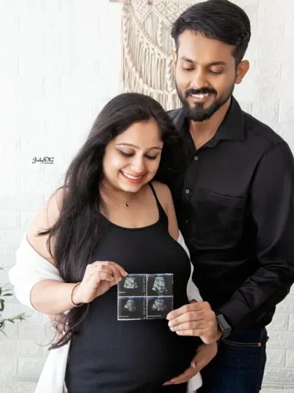 Bringing your ultrasound photos to the shoot is such a sweet way to include your little one before they even arrive. It’s the first family picture, and it always makes for an adorable memory.