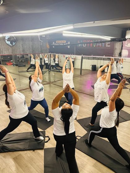 Yoga in Action: From Flow to Flight photo 8