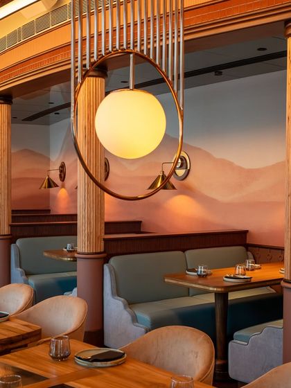 Find your corner in one of our comfortable booths. The gentle curves and soft upholstery offer a sense of privacy within the lively main dining area, perfect for smaller groups or breakout conversations during a larger event.