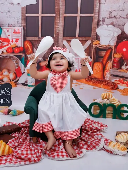 Welcome to Jeeva's Kitchen! This little chef theme is one of my favorites for first birthday shoots, full of personality and fun props to celebrate the big ONE.