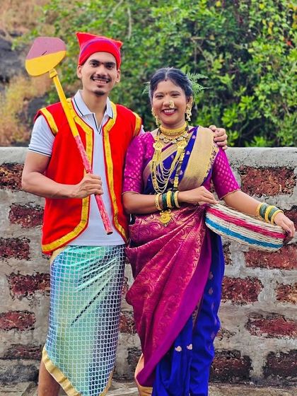This couple looks adorable in their matching traditional outfits for their pre-wedding shoot. We have a wide range of themed outfits for rent to make your photos special.