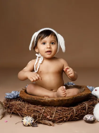 This little bunny is ready for Easter. We had so much fun with real, gentle rabbits in the studio for this adorable themed shoot.
