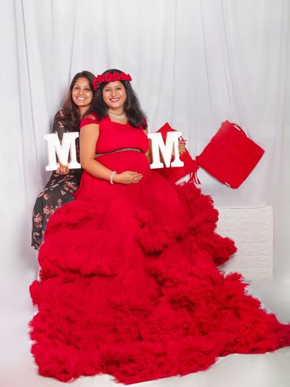 Dee Yashaswini - Occasion Wear Rentals Maternity Photoshoot Outfits photo 8