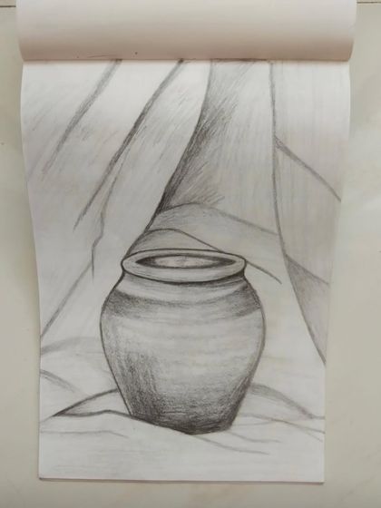 Another fantastic example of basic pencil shading, focusing on the texture and form of a clay pot.