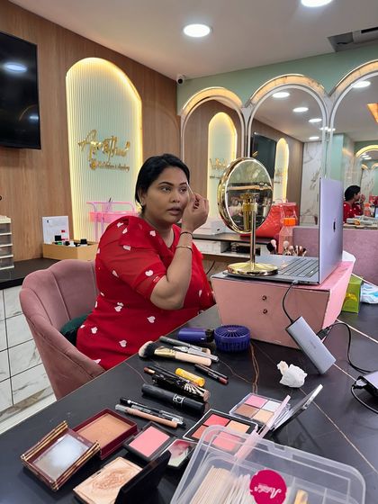 Asmitha Makeover Artistry - Personal Grooming Workshops Self-Grooming Workshops photo 8