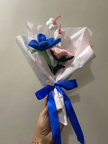 A Rainbow of Choices: Bouquets by Color photo 32