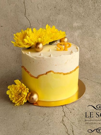 Le Soir Pâtisserie - Custom Cakes Elegant Buttercream & Floral Designs photo 6