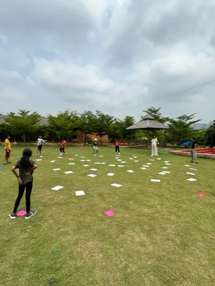 Miles To Trek - Youth Leadership & Adventure Camps Young Adventurers Camp (Ages 8-16) photo 4