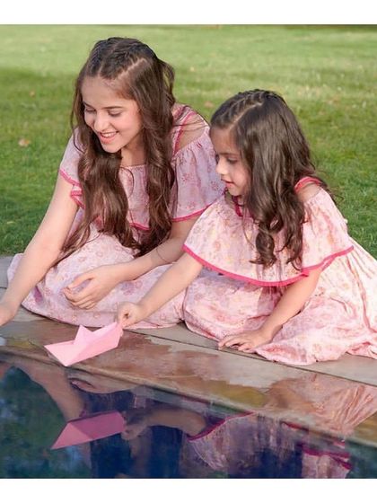 Amisha Anand - Editorial & Fashion Makeup Ethnic & Commercial Lookbooks photo 10