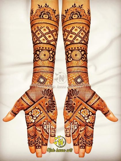 Intricate Indian & Fusion Bridal Designs photo 28