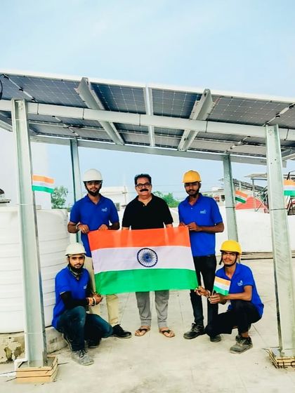 SolarSquare - Residential & Community Rooftop Solar Solutions Our Happy Customers: Homes & Families photo 177