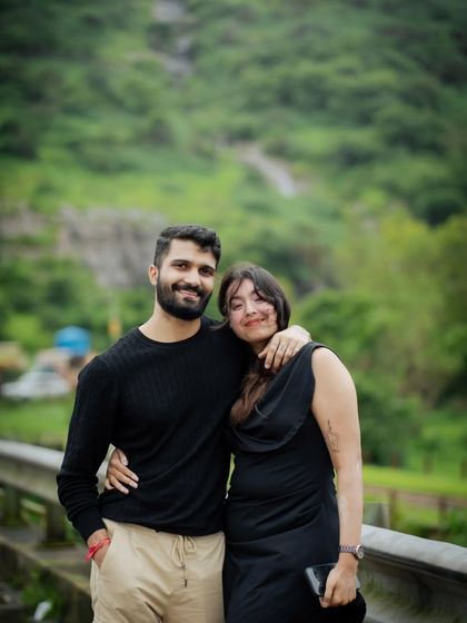 Another beautiful portrait from the same Lonavala shoot. Even in a simple pose, their connection shines through. My focus is always on making you feel at ease in front of the camera.